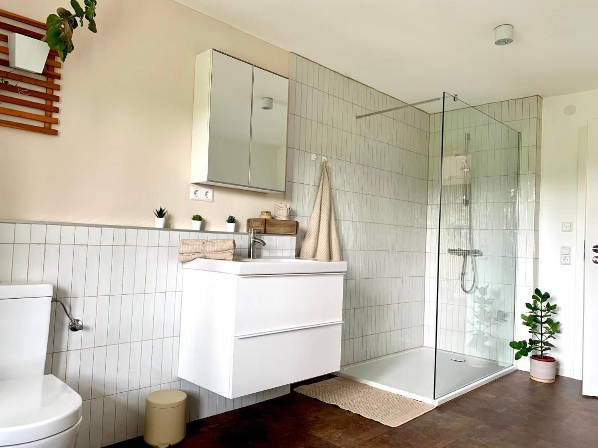 Modernes Mit Blick Ins Gruene